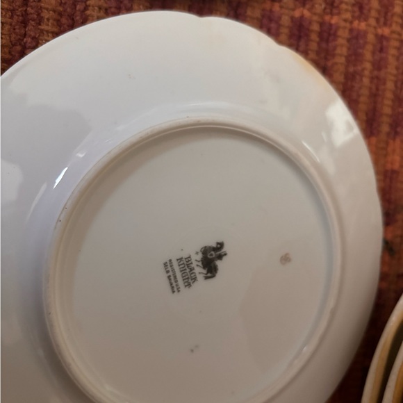 Antique Black Knight Set of 2 24k trim dishes - Picture 5 of 16